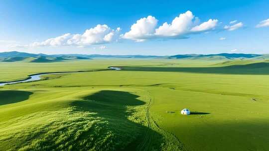 草原上升起不落的太阳4K