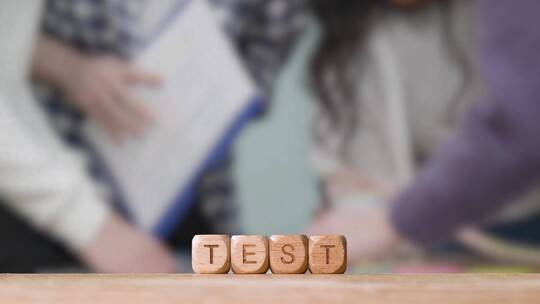 学校教育考试TEST木制字母立方体