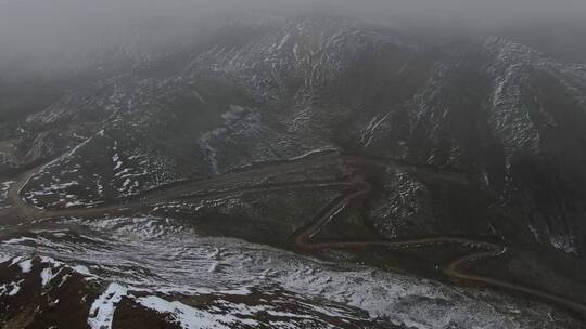 原创 四川贡嘎山雅哈垭口公路自驾游风光视频素材模板下载