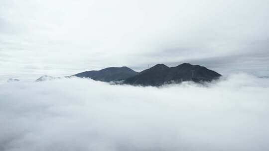 雨后高山云海风景航拍