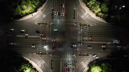 城市夜景交通车辆行驶航拍