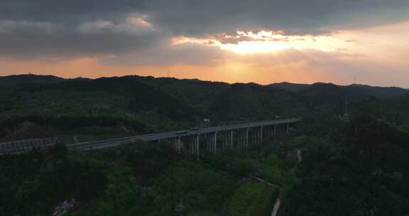 中国基建高速公路