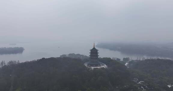 航拍杭州西湖雷峰塔清晨