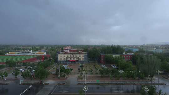 新疆柯坪县城闪电暴雨延时