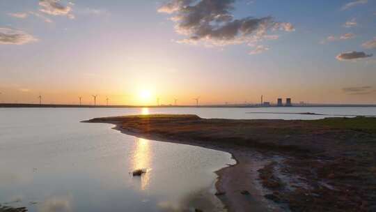 湖面夕阳02 水鸟飞过