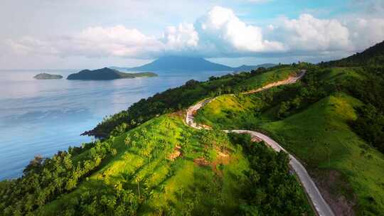 航拍海边公路蓝天白云自然风景