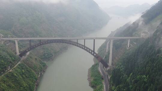 航拍高铁轨道高架桥跨河高架芙蓉镇