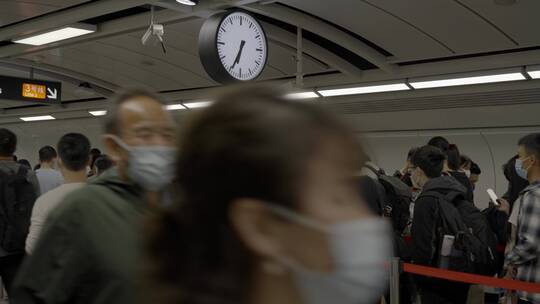2023最新广州地铁3号线人流合集视频素材模板下载