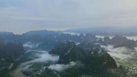 阳朔山水风景航拍云海