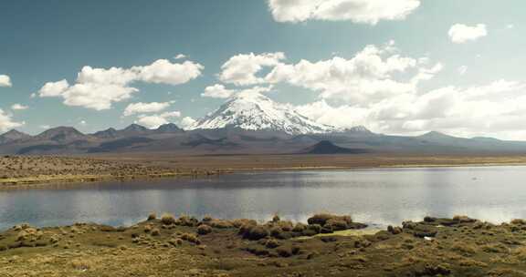 Sajama，火山湖，玻利维亚