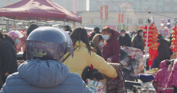 春节赶年集买年货过大年