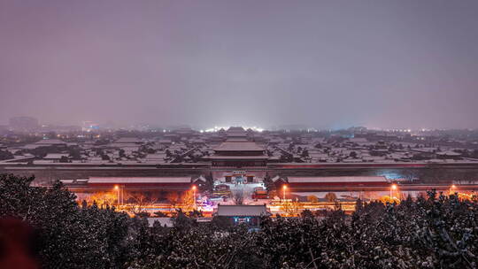 故宫紫禁城雪景日出延时8K