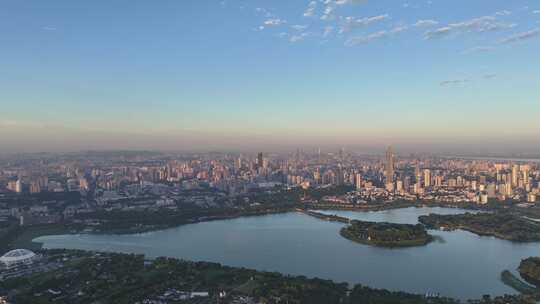 南京玄武湖南京城市日出大景紫峰大厦航拍