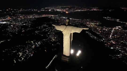 基督的夜景救世主在巴西里约热内卢。