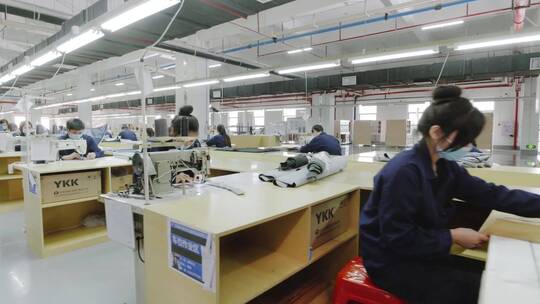 高端服装加工制衣厂车间流水线6S实拍素材