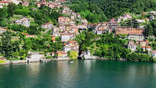 鸟瞰意大利科莫湖畔风景如画、色彩缤纷的村庄Nesso