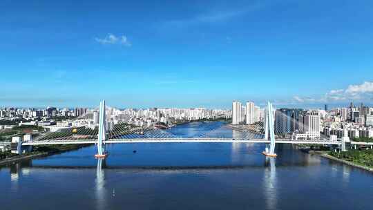 中国海南省海口市世纪大桥 夏日里蓝天白云视频素材模板下载
