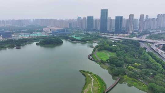 航拍福建漳州碧湖公园生态风光