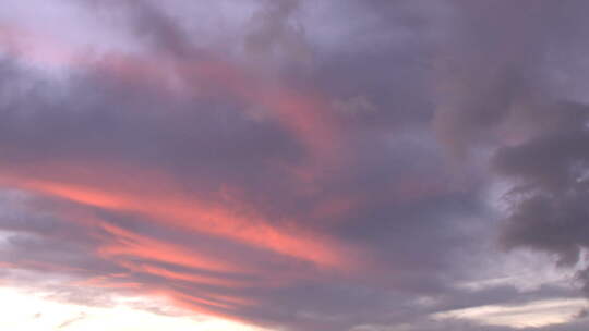 晚霞的云红褐色的云视频素材模板下载