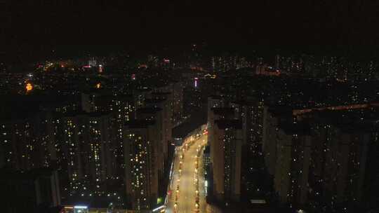 城市建筑大楼道路交通夜景视频素材模板下载