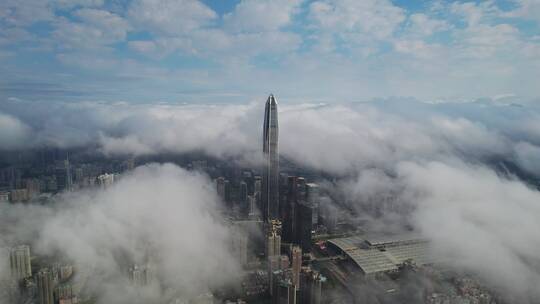 原创深圳平安金融中心低空平流云航拍素材视频素材模板下载