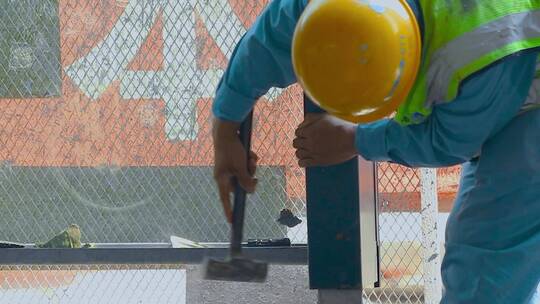 建设工地视频建筑施工工人工作过程慢镜头