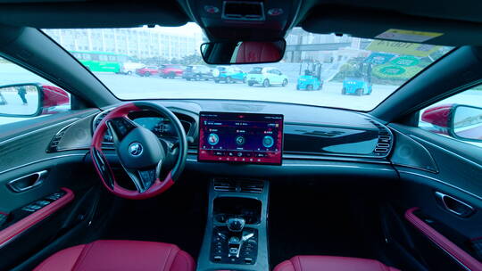 比亚迪新能源汽车 无人驾驶行进 车内状态视频素材模板下载
