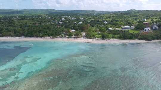 多米尼加共和国萨马纳半岛拉斯加莱拉斯的普
