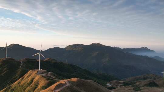 信宜钱排风车山日出火烧云航拍延时