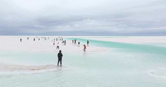 东台吉乃尔湖 青海 青海旅游