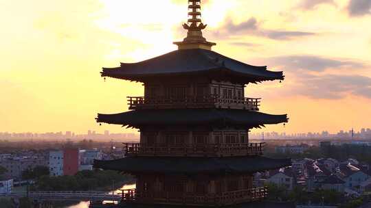 航拍上海宝山寺 金色寺庙