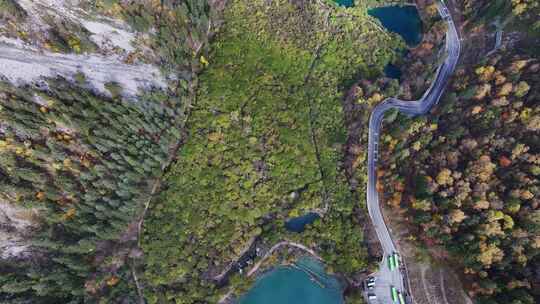 航拍九寨沟秋景彩林川西秋天原始森林五花海