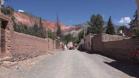 村庄的泥土建筑