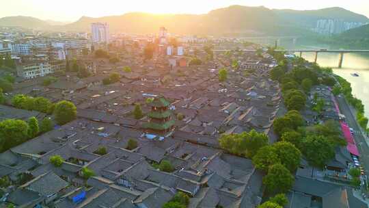 四川阆中古城高视角航拍古建筑街道日出曙光