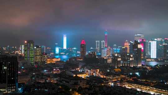 上海老街和上海陆家嘴夜景