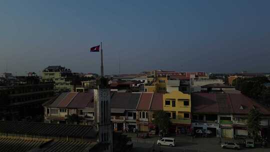 航拍柬埔寨马德望中央市场法国殖民建筑日落