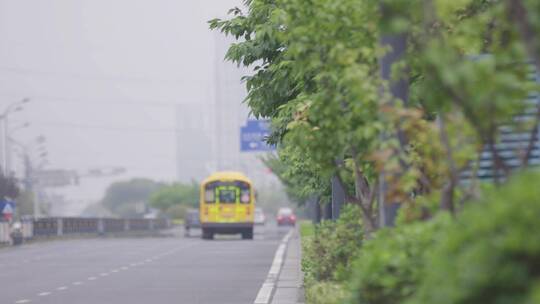 校园 中小学生 生活 娱乐