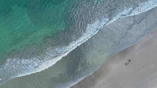 治愈系的巴厘岛海浪与沙滩唯美航拍