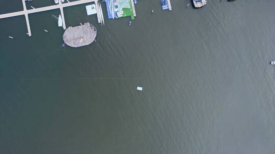 4k无人机航拍深圳南山太子湾游艇