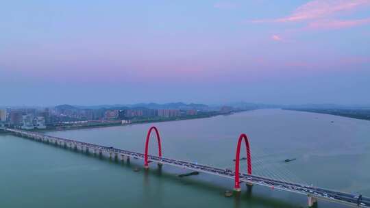 杭州之江大桥黄昏蓝调美景