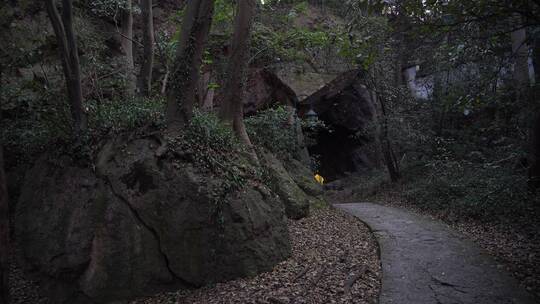 杭州宝石山紫云洞景点视频