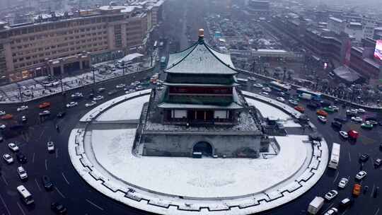 西安钟楼雪景