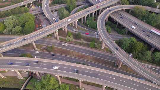 城市高架桥交通枢纽延时拍摄