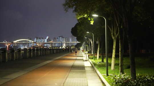 温州瓯江畔步道夜景风光