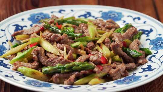 特色中餐川味炒菜芦笋炒牛肉及配料