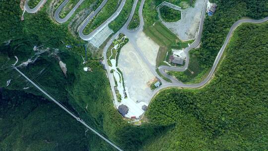 4K航拍四川宣汉桃溪谷景区盘山路和玻璃栈道