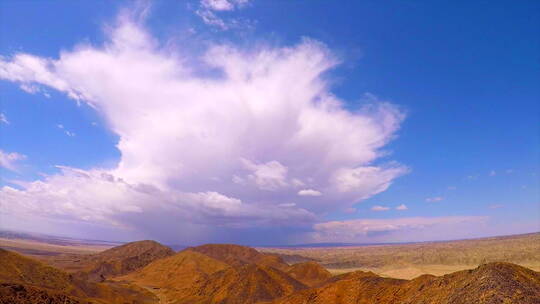 内蒙古大红山沙漠戈壁山坡走云延时 鱼眼