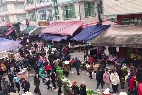 湖北农村新年集镇赶集赶场买年货热闹场景