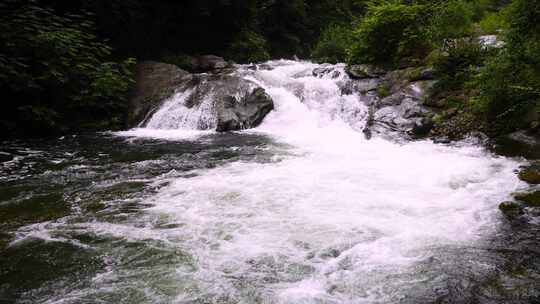 河流慢镜头水流升格山泉水 大自然 清澈溪流