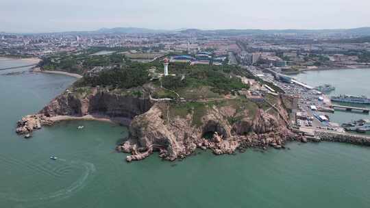 航拍大海海浪沙滩礁石